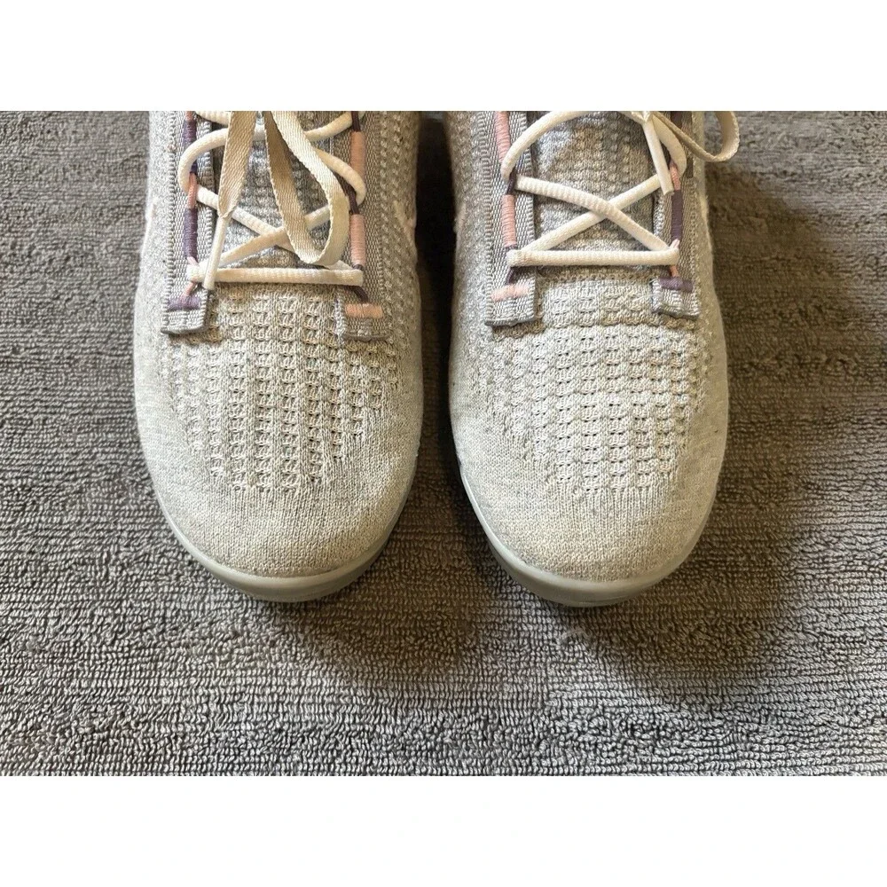 Nike excellent preowned